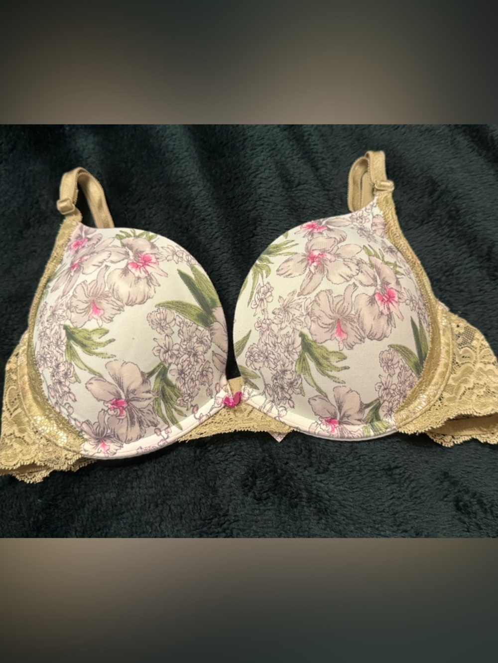 Victoria’s Secret Floral Underwire Bra